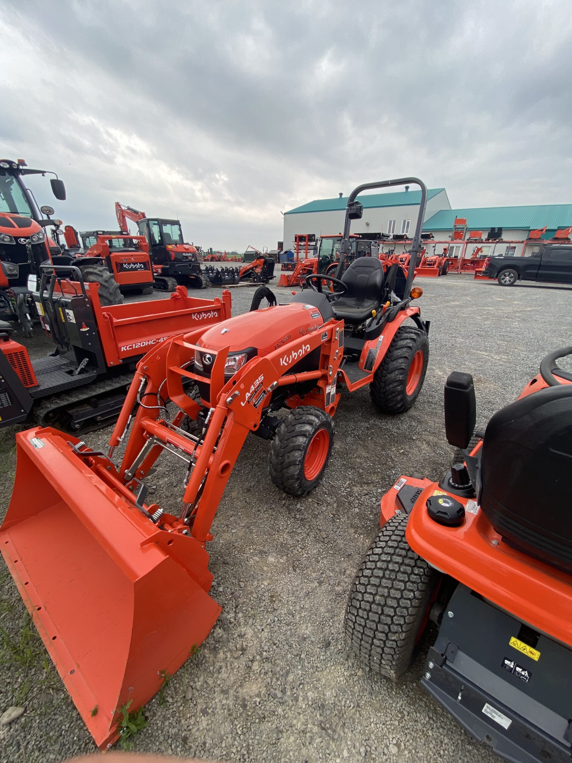 KUBOTA B2601HSD-1 (ID12429)