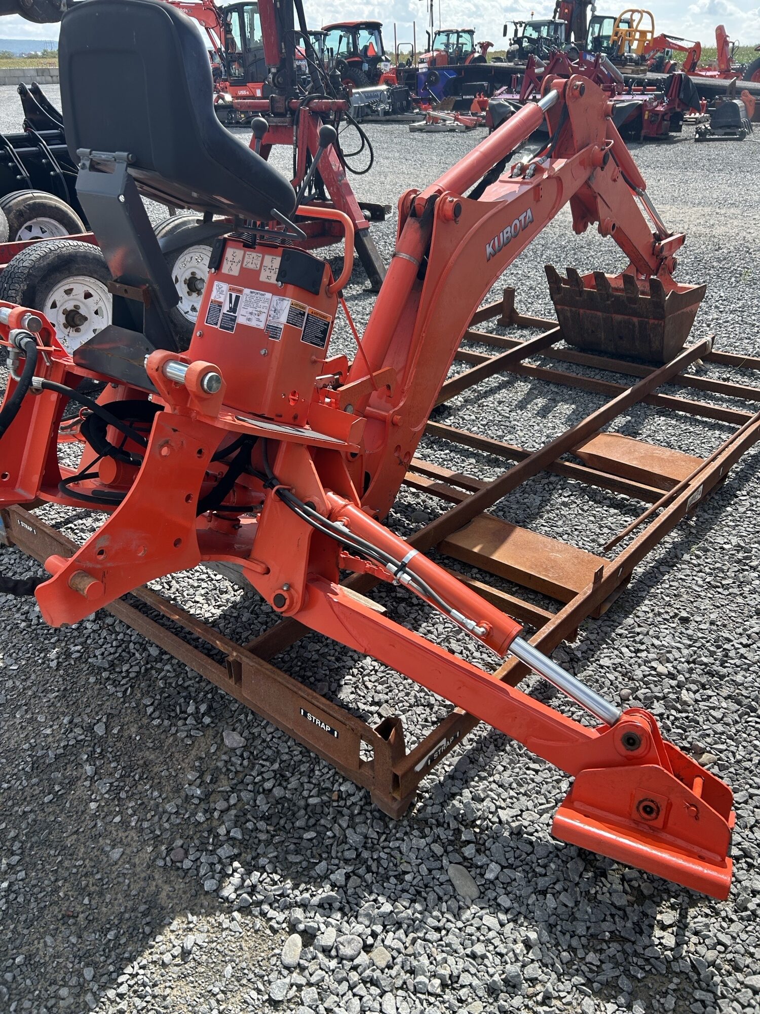 KUBOTA BH92 (ID 13910)